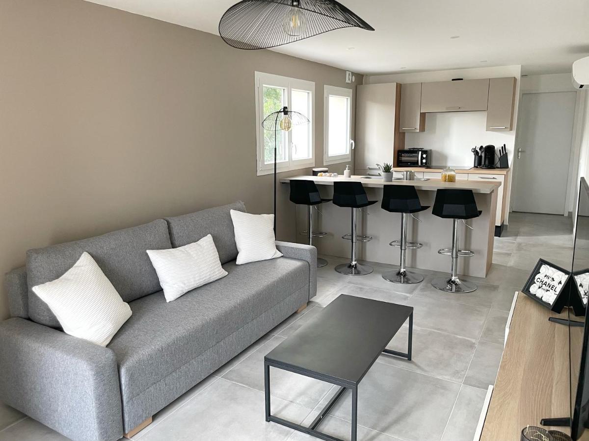 Les Appartements Du Carnot - Terrasses Et Jardins La Rochelle  Exterior photo